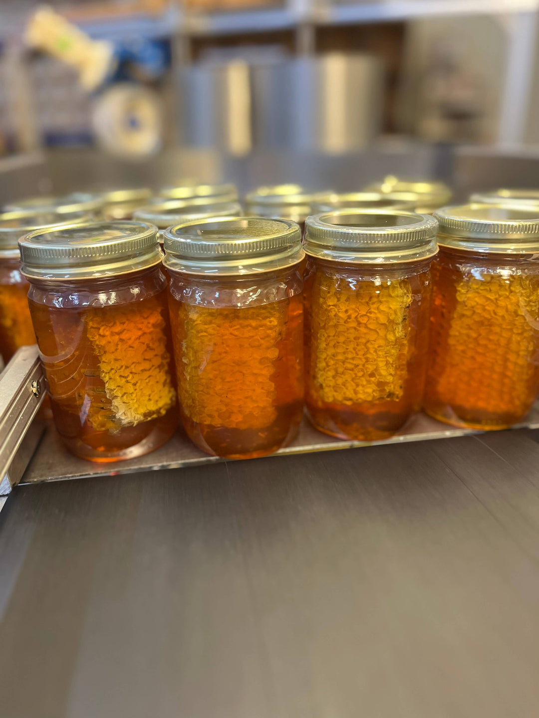 Wildflower with Comb 16 oz Jar