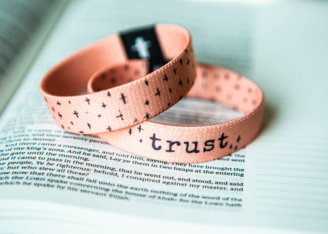 Trust with Crosses Stretchy Bracelet