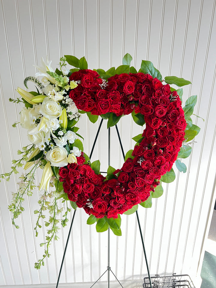 Open Heart Standing Easel