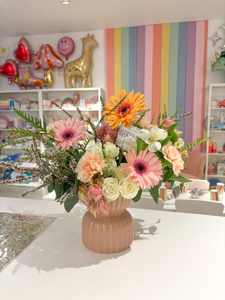 Small Vase Arrangement